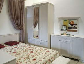Шкаф для одежды 4-х дверный с зеркалом Венеция 2 бодега в Тюмени - tumen.ok-mebel.com | фото 4