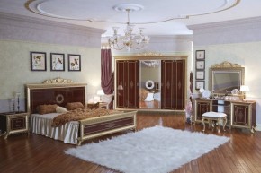 Спальный гарнитур Версаль (модульная) в Тюмени - tumen.ok-mebel.com | фото 1